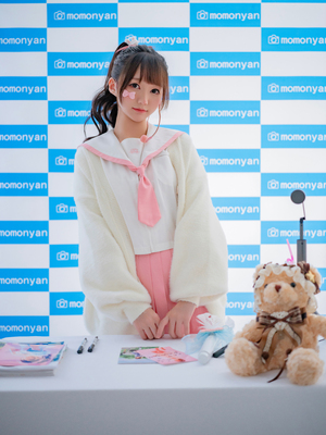 [ももにゃん（原魔物喵）] ビキニアイドルのサイン会_013