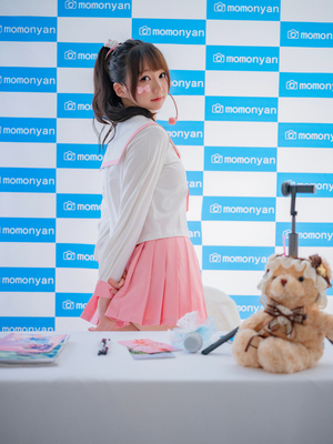 [ももにゃん（原魔物喵）] ビキニアイドルのサイン会_044