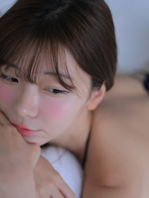 leeesovely - 2025-04_pic57