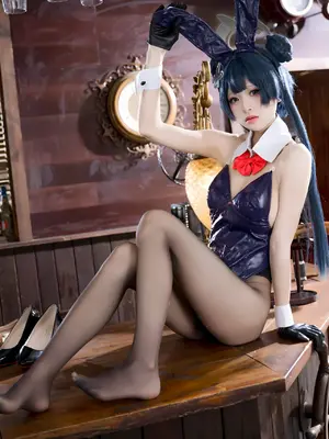 九柒喵 - 蔚蓝档案 龙华妃咲 兔女郎_04