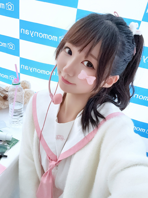 [ももにゃん（原魔物喵）] ビキニアイドルのサイン会_14