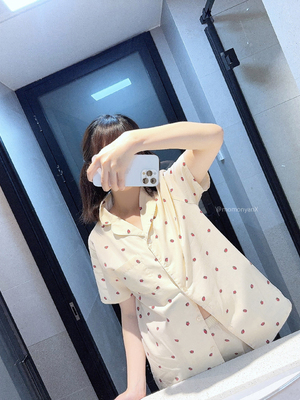 [ももにゃん（原魔物喵）] 鏡越し