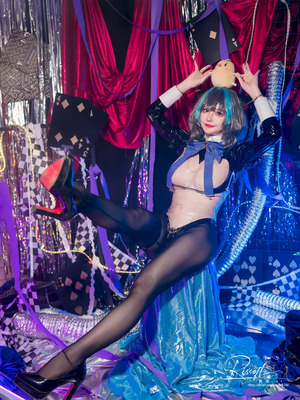 前羽 NO.18 碧蓝航线 柴郡魔术师_50