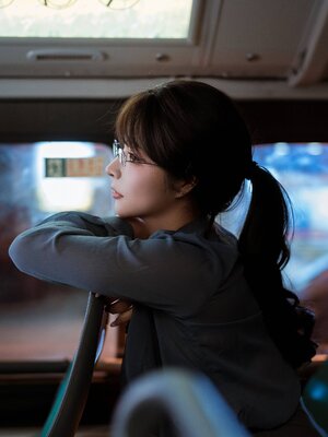 yuuhui玉汇– 夜班族_0012