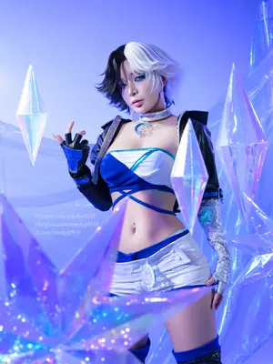 Umeko J - Luna Snow_005