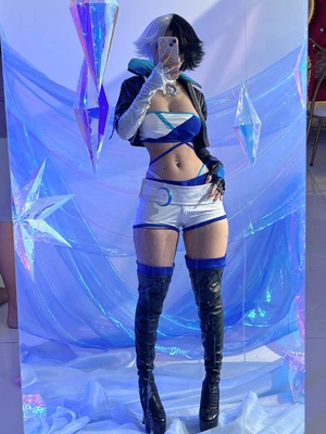 Umeko J - Luna Snow_077