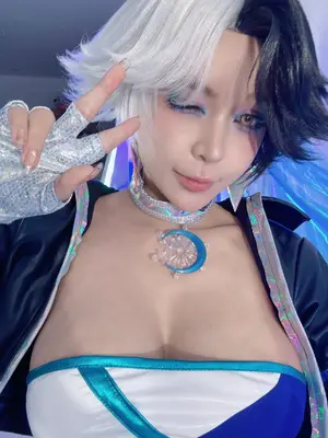 Umeko J - Luna Snow_079