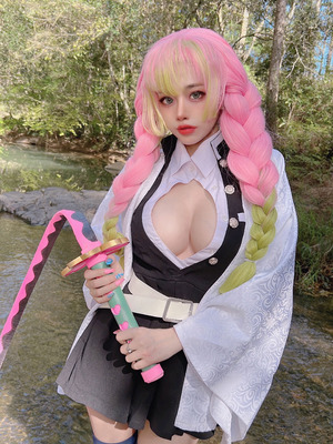 Byoru - Mitsuri Kanroji_27