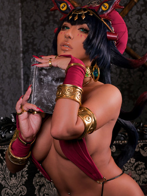 MAJAS ARAGHBA写真集_019_acuu