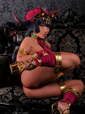 MAJAS ARAGHBA写真集_032_flky