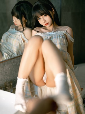 蠢沫沫 – 晨醒_003