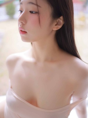 Yeon Woo - White Bodysuit_081