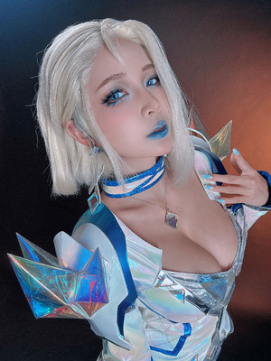 Umeko J - Emma Frost (Marvel Rivals)_076_pbbt