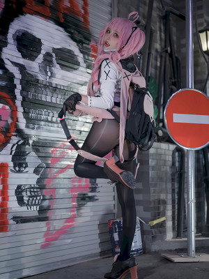 您的蛋蛋 - 交错战线·卡提娜_32_ueqn