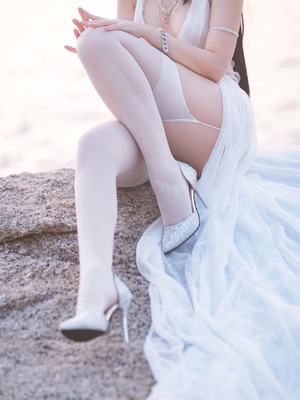 宫本桜 - 大凤 (碧蓝航线)_11