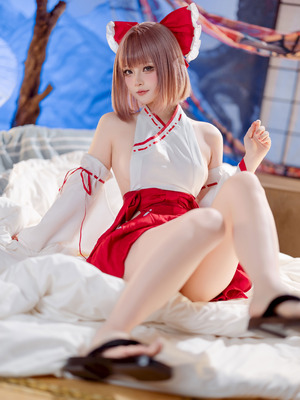 屿鱼 - 兼职巫女