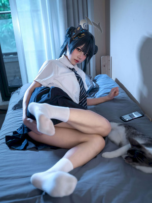 清水凪 - 龙华妃咲 JK (蔚蓝档案)_10_pdjc