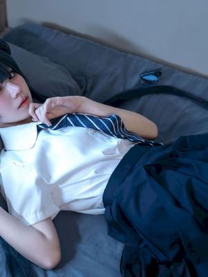 清水凪 - 龙华妃咲 JK (蔚蓝档案)_24_pyxc