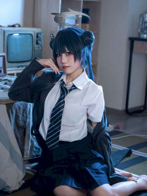 清水凪 - 龙华妃咲 JK (蔚蓝档案)_41_uapg