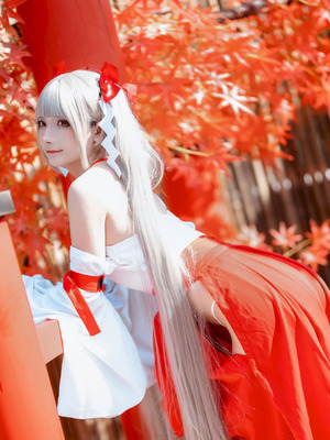 是三不是世w - 碧蓝航线 可畏 巫女_03_akec