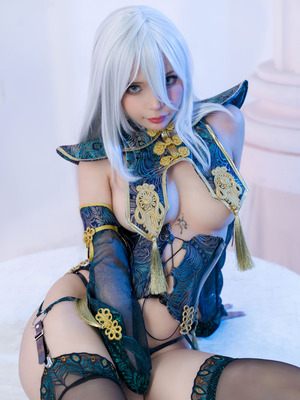 Umeko J & Mikomin - 2B & A2_017_bvmk