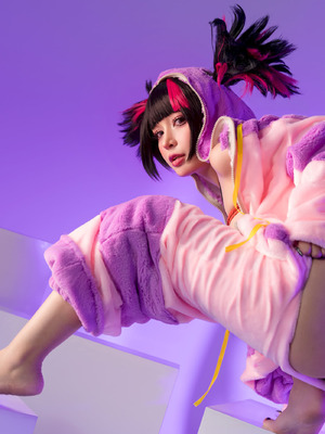 Umeko J - Juri Han PJ_035_wire