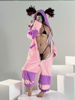 Umeko J - Juri Han PJ_102_beas