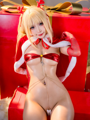 Umeko J - Marie Rose Xmas_033_pquo