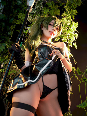 Umeko J - Ubel_013_frfn