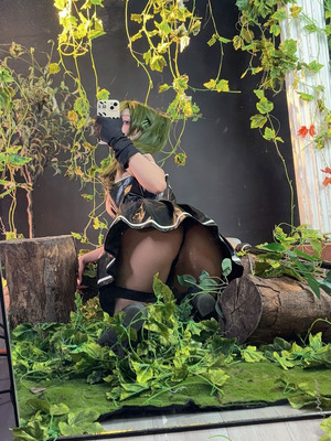 Umeko J - Ubel_081_tufv