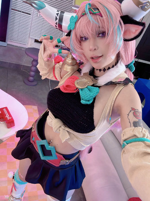 Umeko J - Varesa (Genshin Impact)(1)_096_urqy