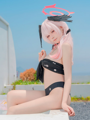 咬一口兔娘ovo (Yaokoututu) - 8月作品『下江小春 泳装』 Honey_47_jcod