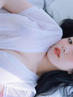 Yeon Woo - naked_024