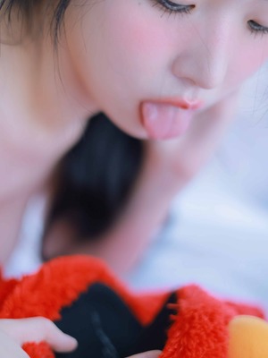 Yeon Woo - naked_056