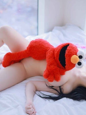 Yeon Woo - naked_179