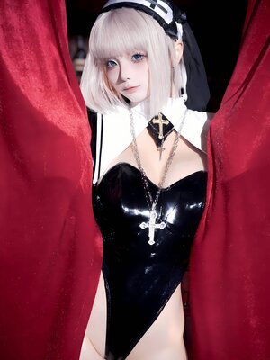 蠢沫沫 – 黑修女_040