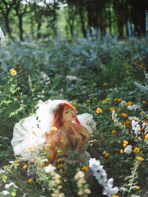 蠢沫沫 – 花丛婚纱_035