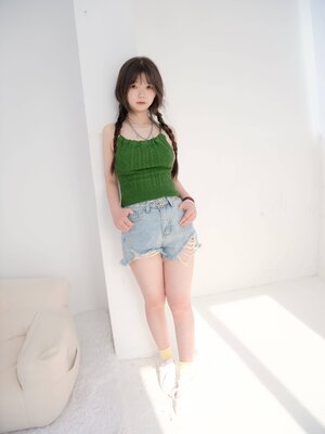 奶昔-私人定制-居家绿背心_019