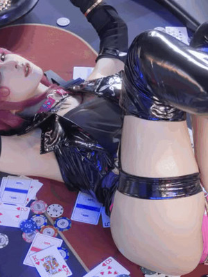 蠢沫沫 - 卡芙卡 (崩坏：星穹铁道)_256_nwhk