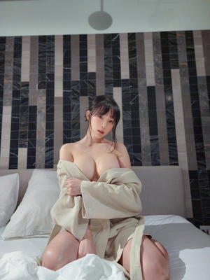 Kang Inkyung –&nbsp;&nbsp;collection_008