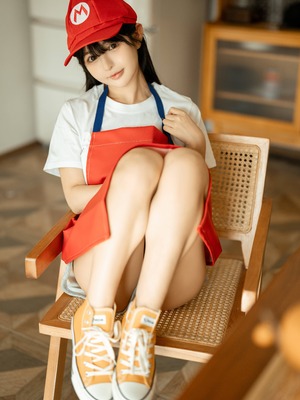 桜井宁宁 – 马里奥围裙_014