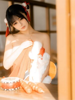 桜井宁宁 – 龙年新年篇_(30)