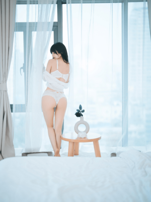 桜井宁宁 - 人妻_14