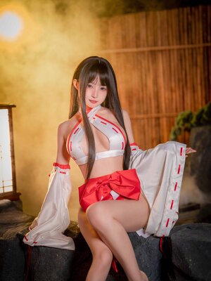 桜井宁宁 -&nbsp;&nbsp;纯洁巫女_002