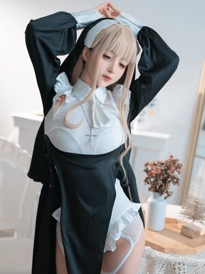 桜井宁宁 - 修女_23