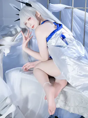 封疆疆v - 可畏 礼服 (碧蓝航线)_14