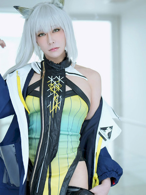 アークナイ●新コーデ・ケルシーエッチ過ぎる写真＆動画詰め合わせ_004