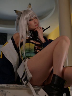 アークナイ●新コーデ・ケルシーエッチ過ぎる写真＆動画詰め合わせ_034