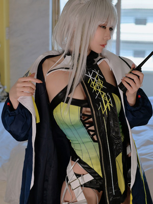 アークナイ●新コーデ・ケルシーエッチ過ぎる写真＆動画詰め合わせ_040