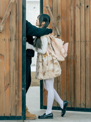 Rua 阮阮 - The Beast's Prank Episode 1 叫兽的恶作剧 终章_003